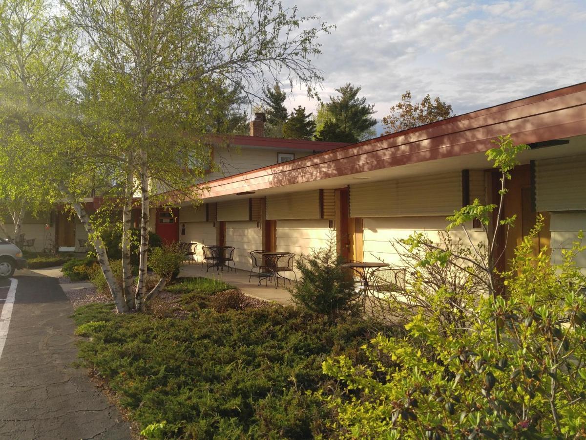 The Usonian Inn Llc Spring Green Buitenkant foto