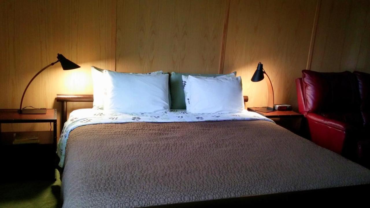 The Usonian Inn Llc Spring Green Buitenkant foto