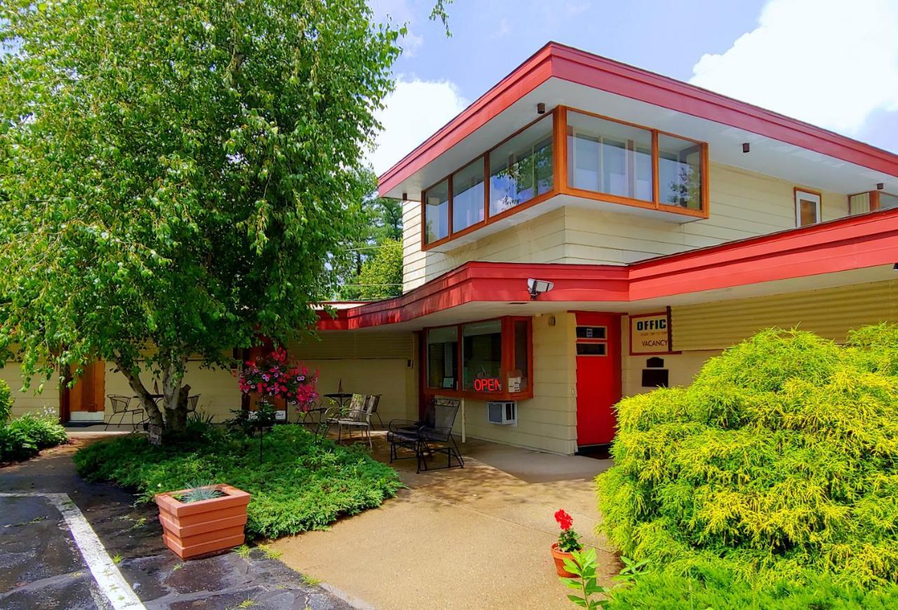 The Usonian Inn Llc Spring Green Buitenkant foto
